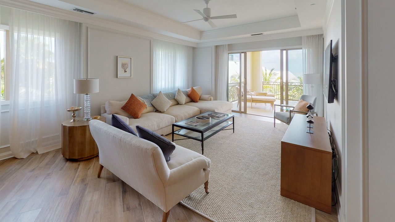 Photo of Bedroom in Seven Mile Beach