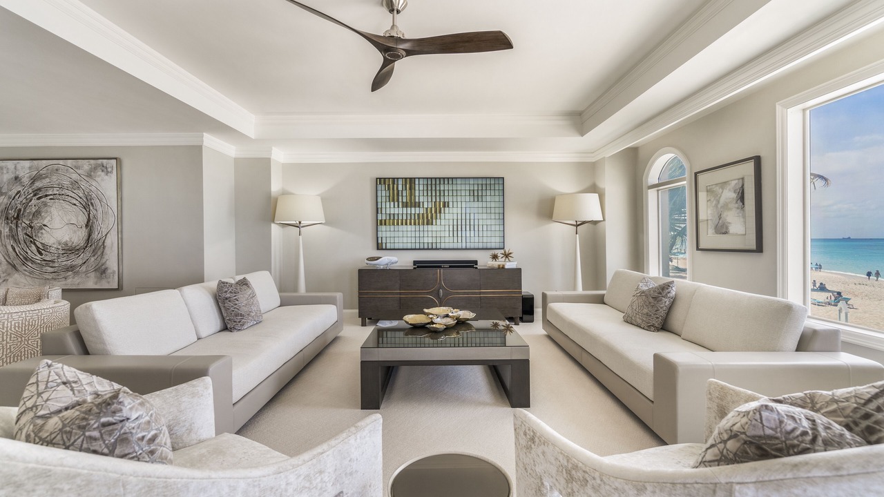 Photo of Bedroom in Seven Mile Beach