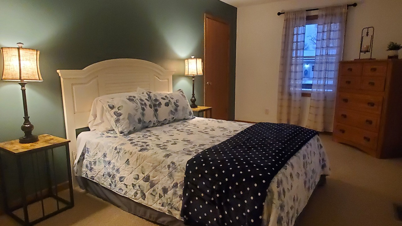Photo of Bedroom in Murphysboro