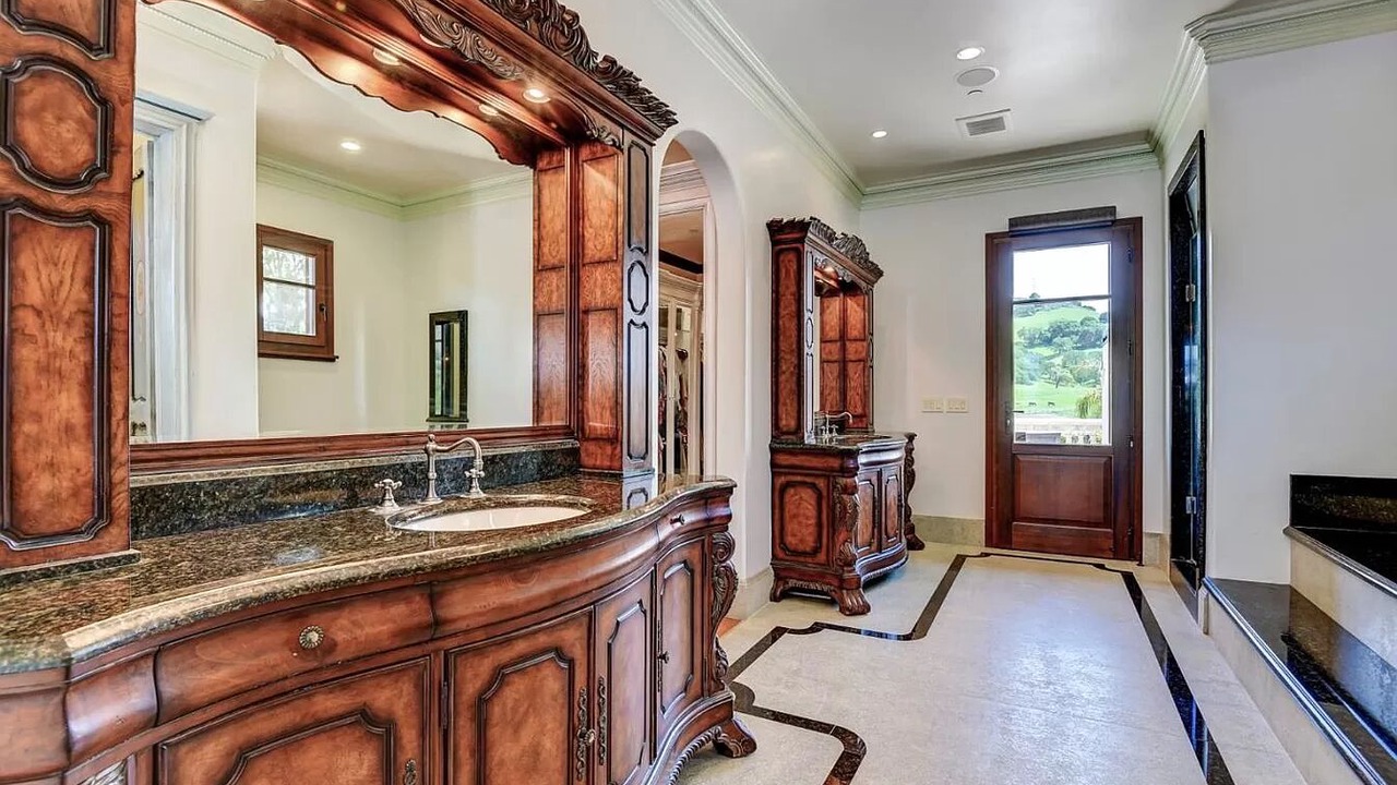 Photo of Bathroom in Almaden