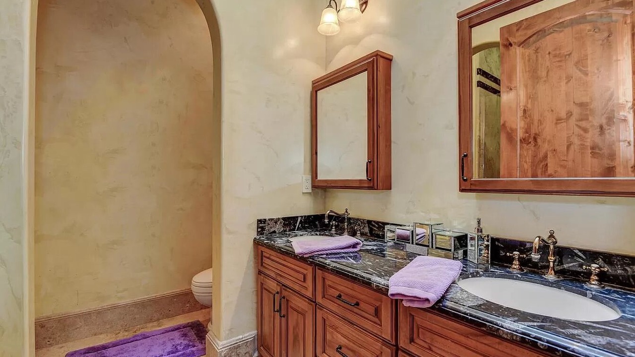 Photo of Bathroom in Almaden