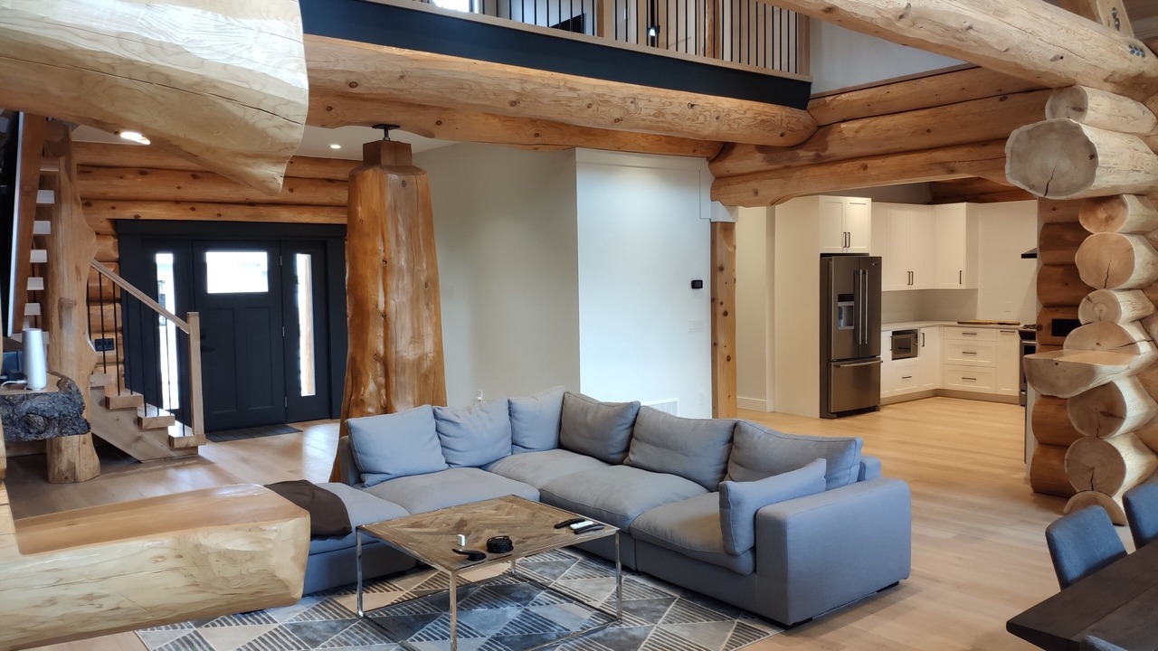 Photo of Livingroom in Harrison Hot Springs