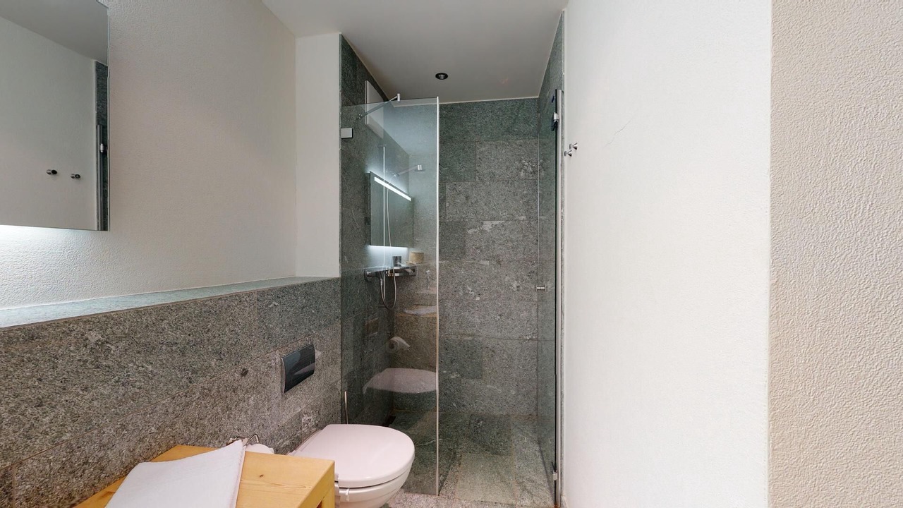 Photo of Bathroom in Maloja