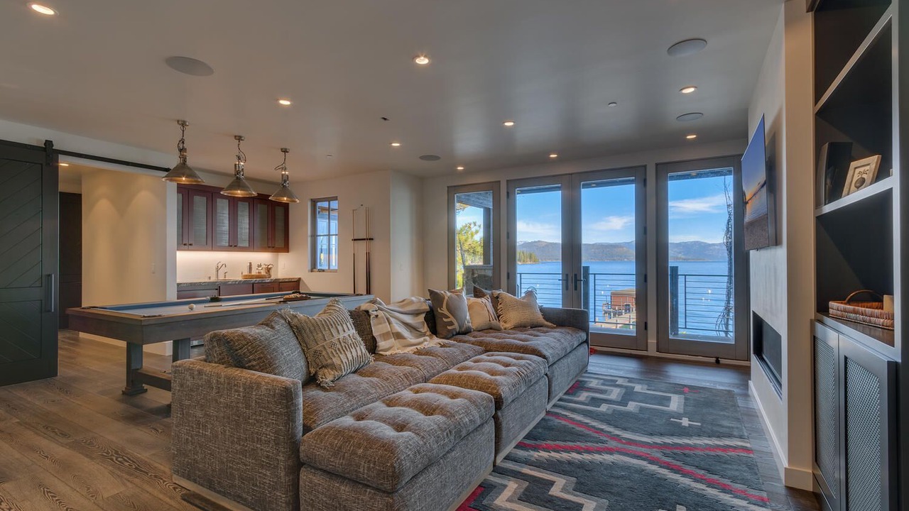 Photo of Livingroom in Carnelian Bay