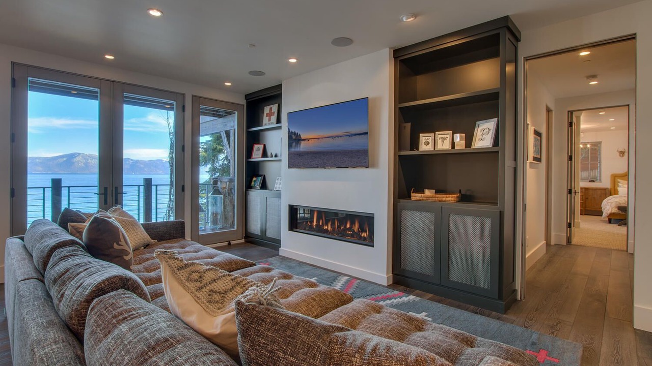 Photo of Livingroom in Carnelian Bay