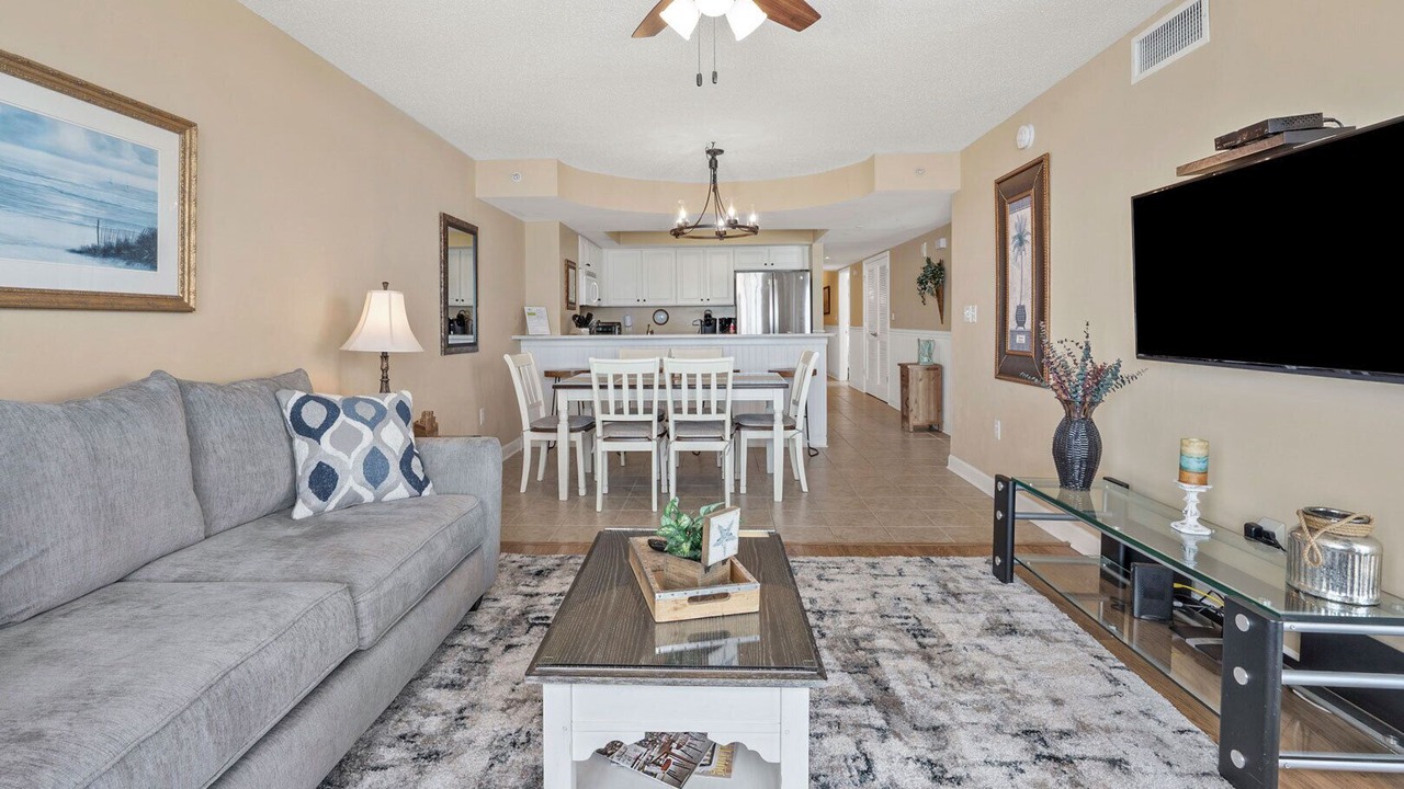 Photo of Livingroom in North Myrtle Beach