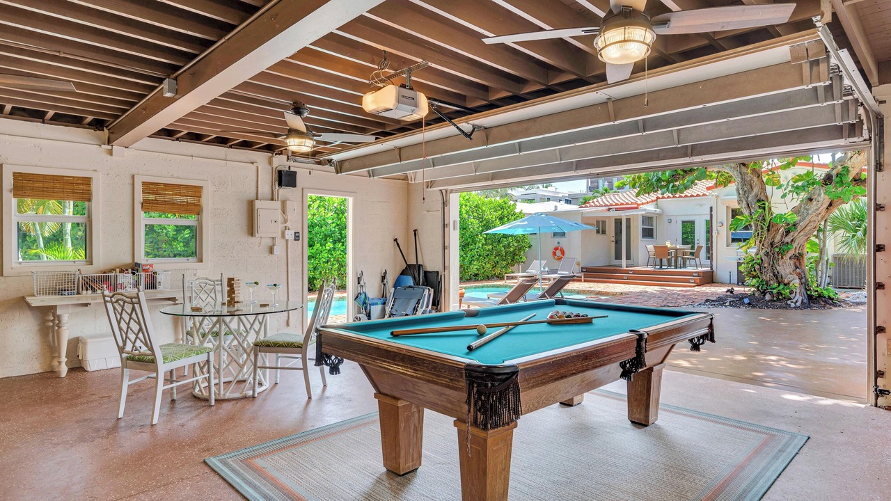 Photo of Outdoor in Lauderdale Beach