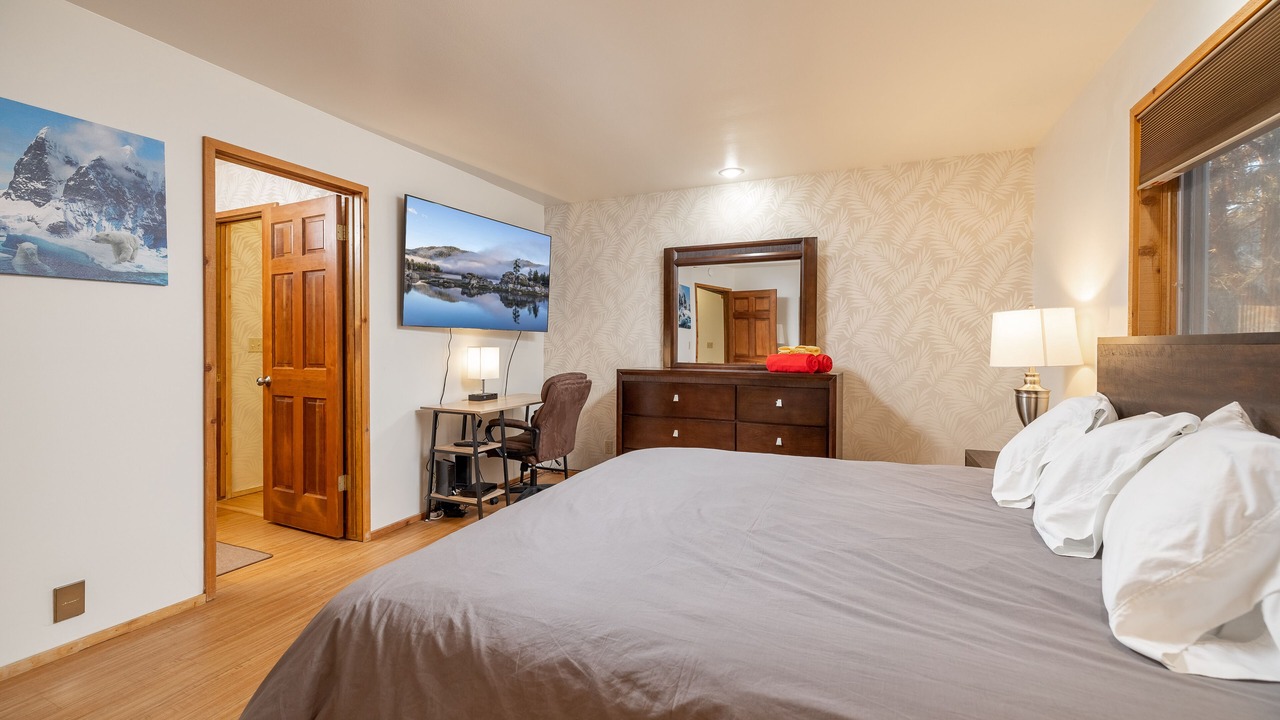 Photo of Bedroom in Whispering Forest