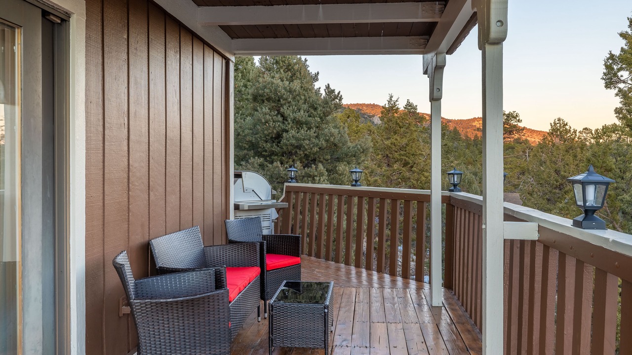 Photo of Patio Balcony in Whispering Forest