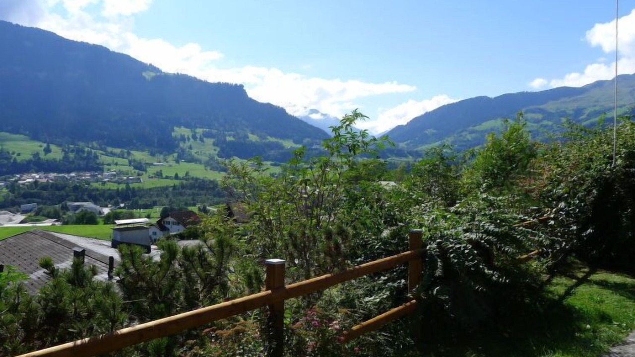 Photo of Others in Schluein