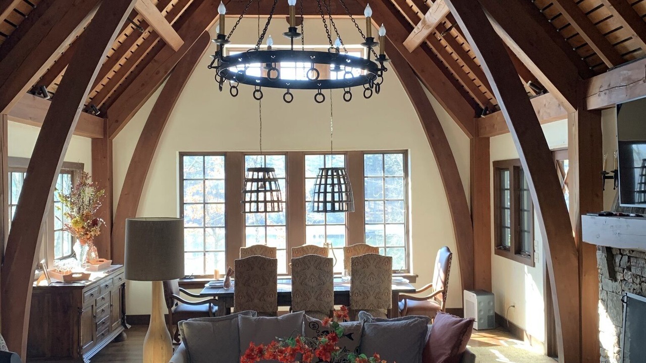 Photo of Livingroom in Cullowhee