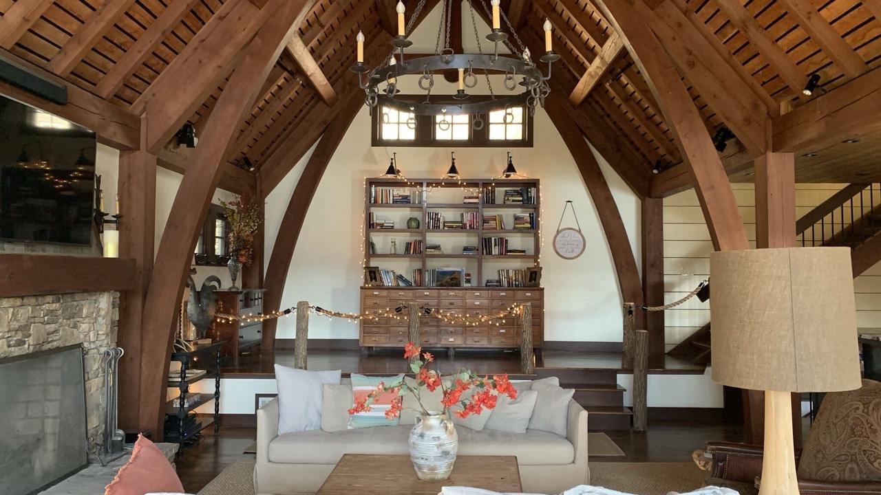 Photo of Livingroom in Cullowhee
