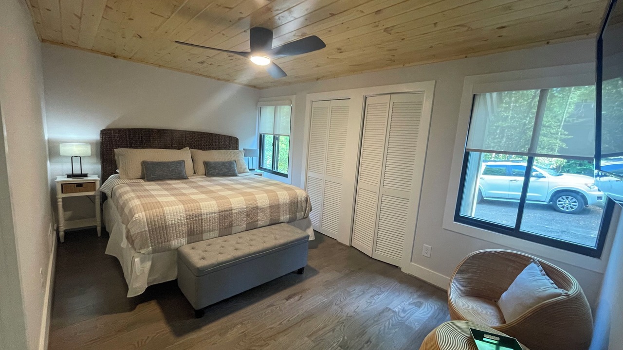 Photo of Bathroom in Big Canoe