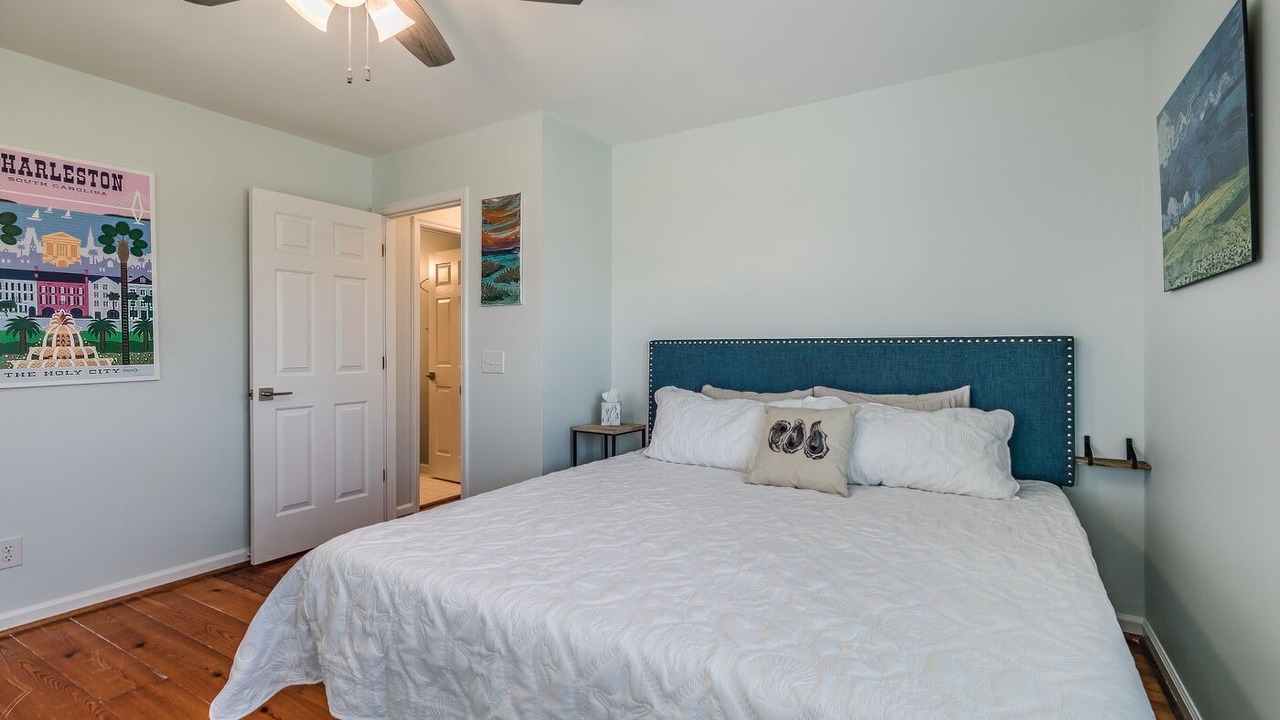 Photo of Bedroom in Beachwalk