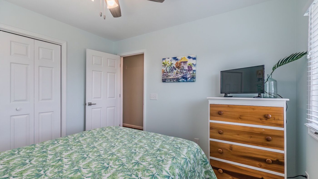 Photo of Bedroom in Beachwalk