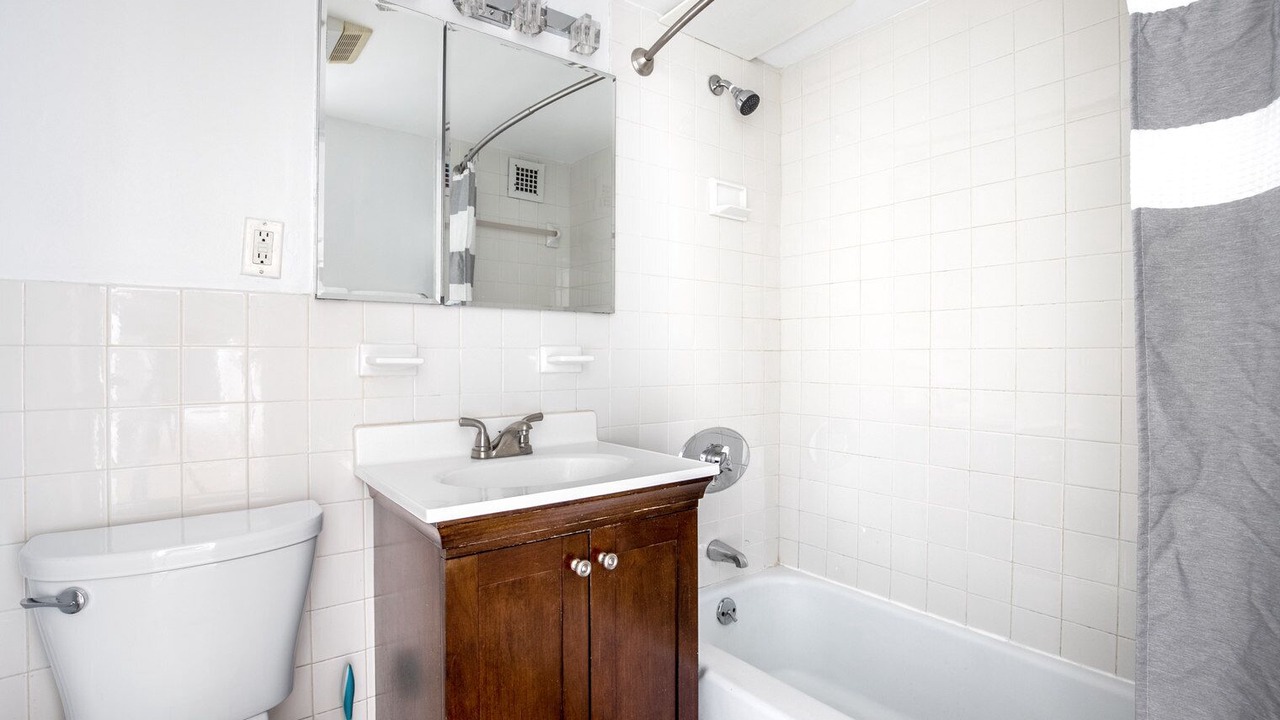 Photo of Bathroom in West End