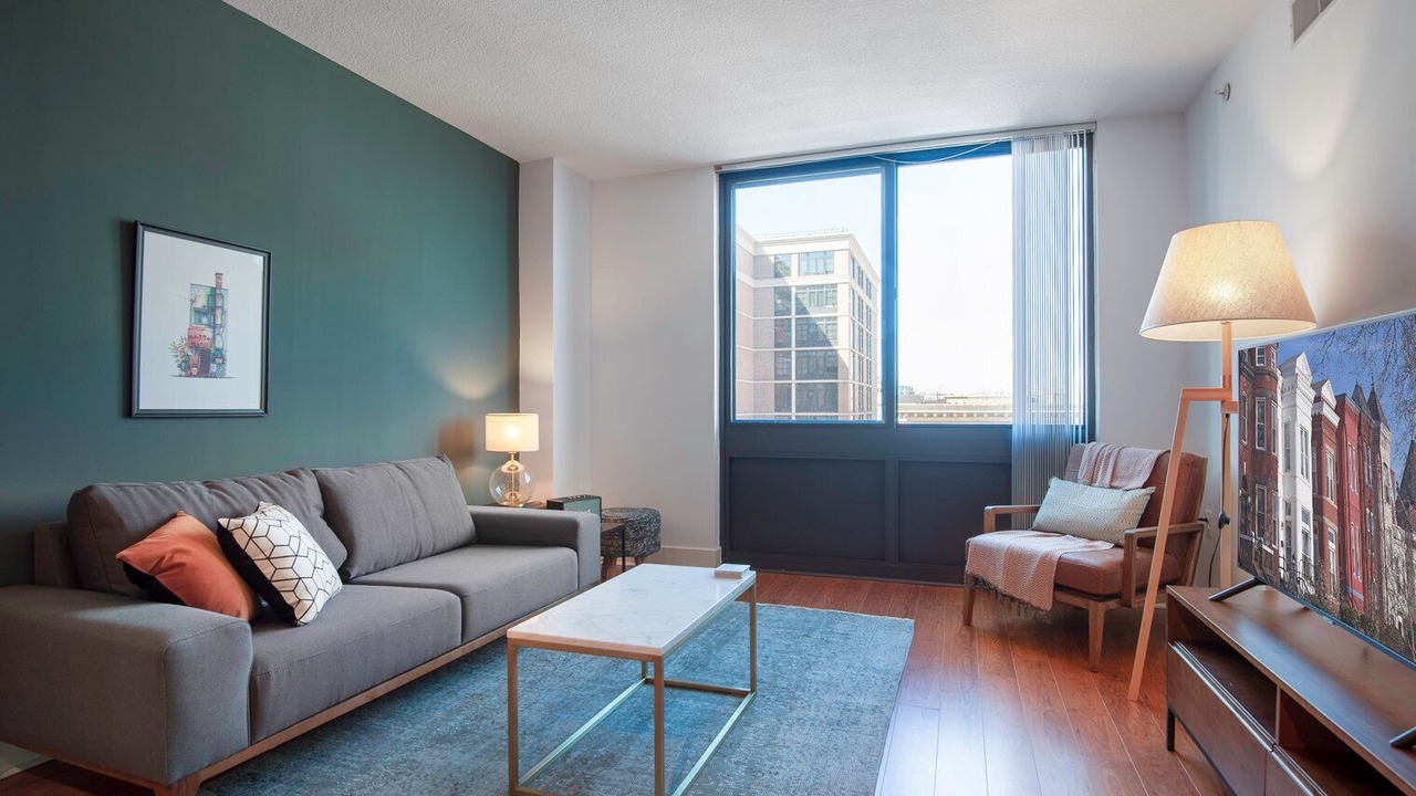 Photo of Livingroom in Mount Vernon Triangle