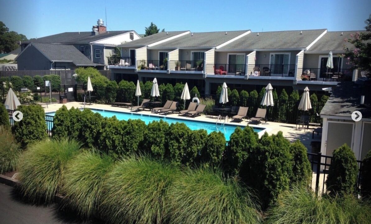 Photo of Outdoor in Country Club Estates
