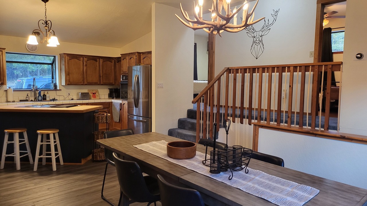 Photo of Bedroom in Springville