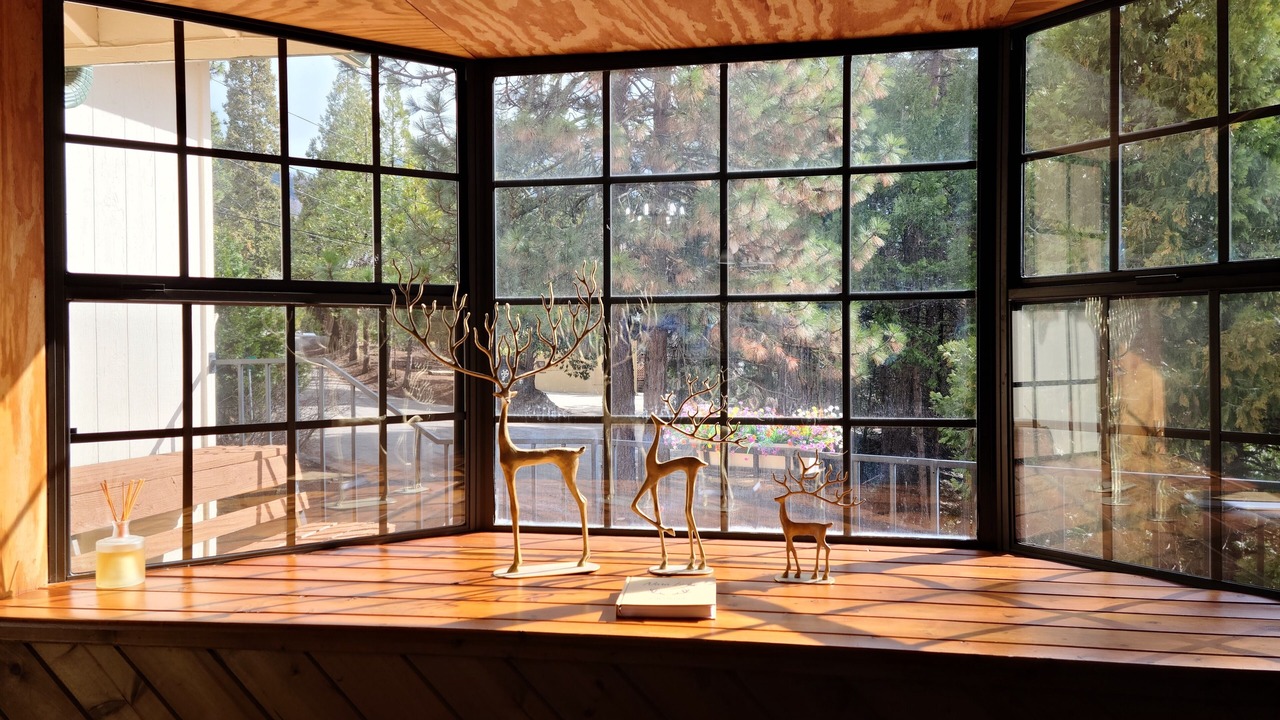 Photo of Bedroom in Springville