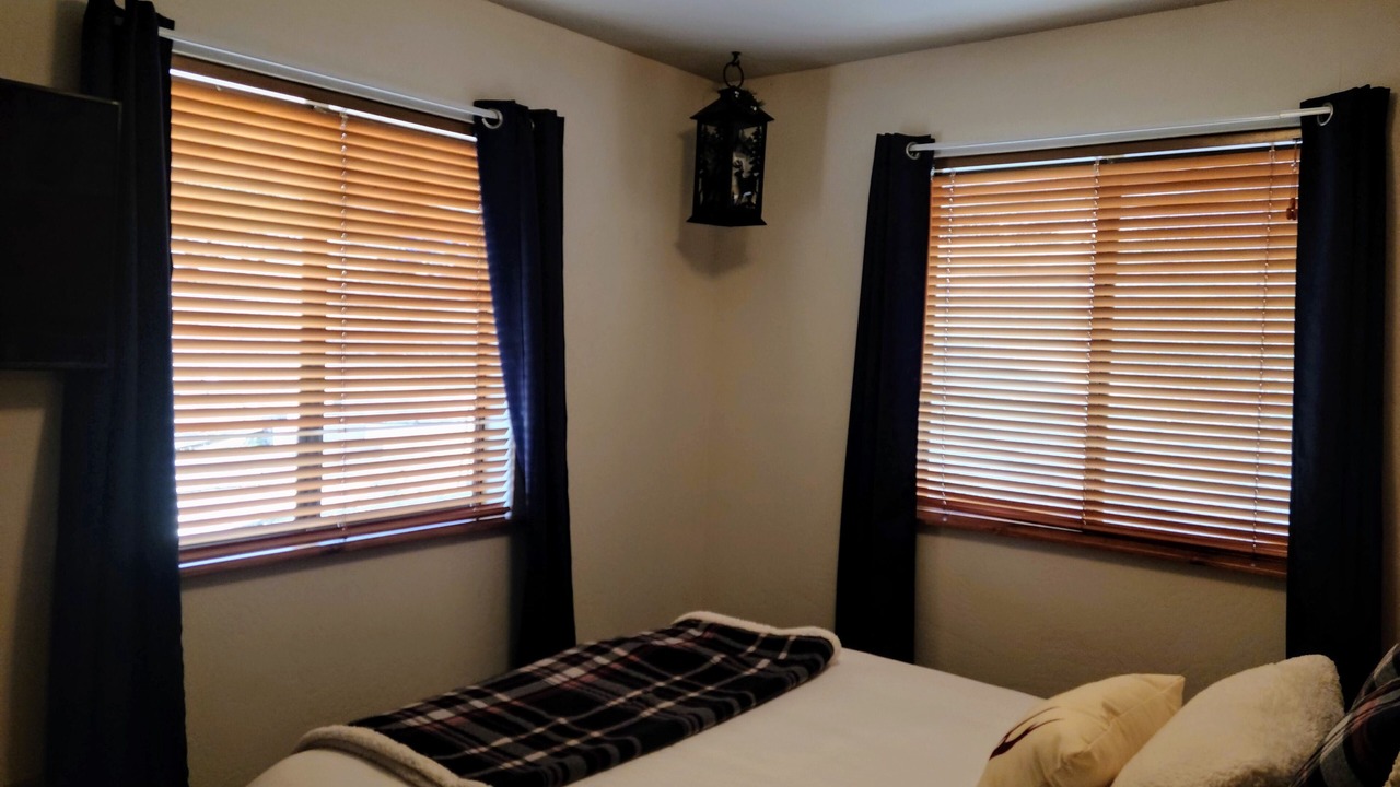 Photo of Bedroom in Springville