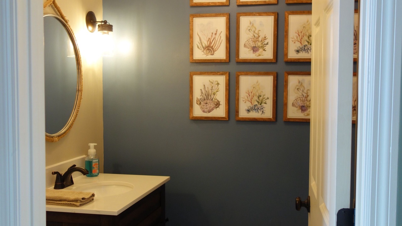 Photo of Bathroom in Boys Works