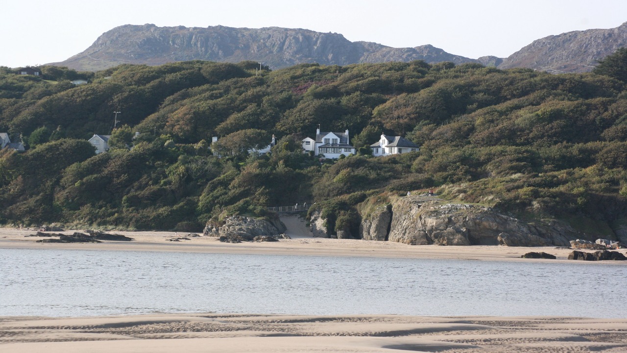 Photo of Others in Borth-y-Gest