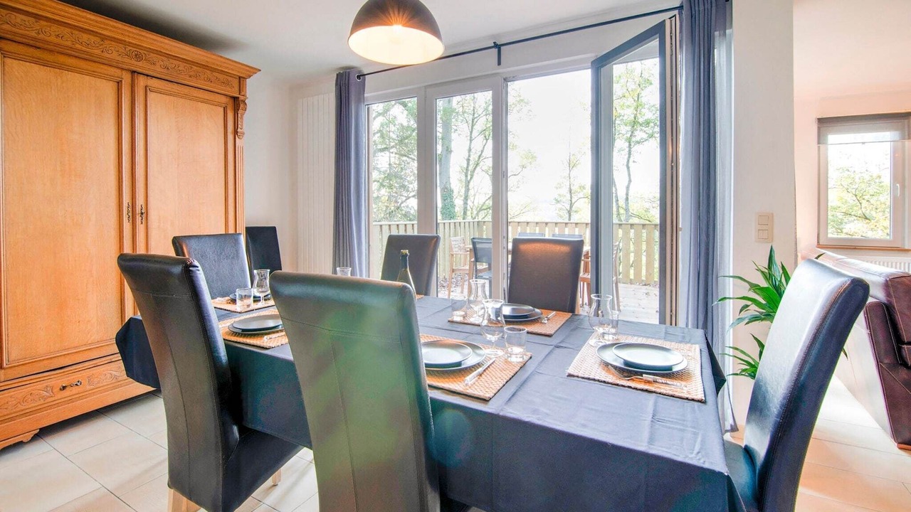 Photo of Livingroom in Bohon