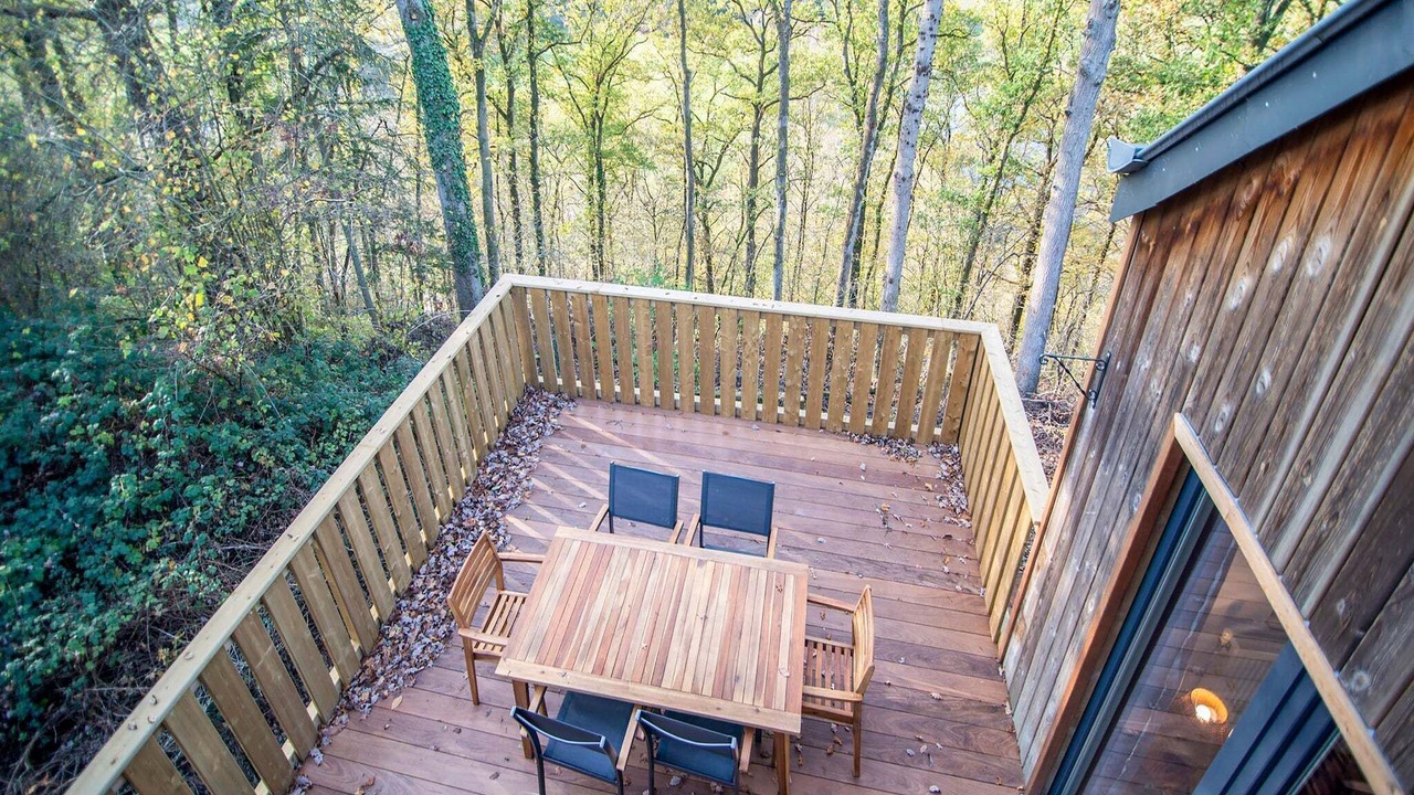 Photo of Patio Balcony in Bohon
