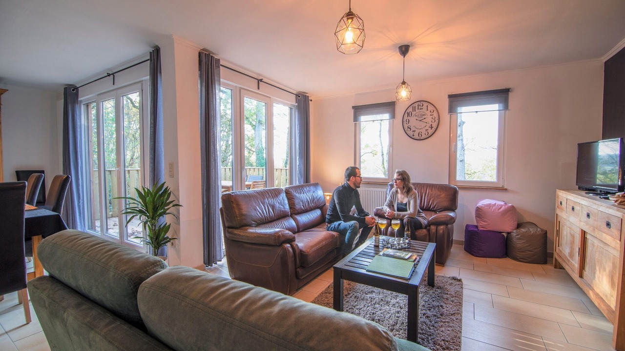 Photo of Livingroom in Bohon