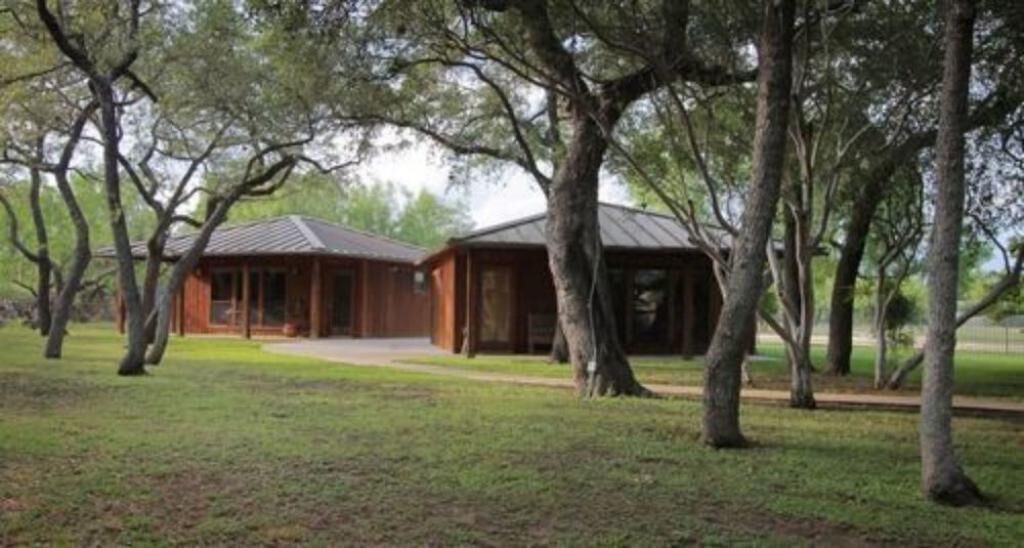 Photo of Outdoor in Uvalde