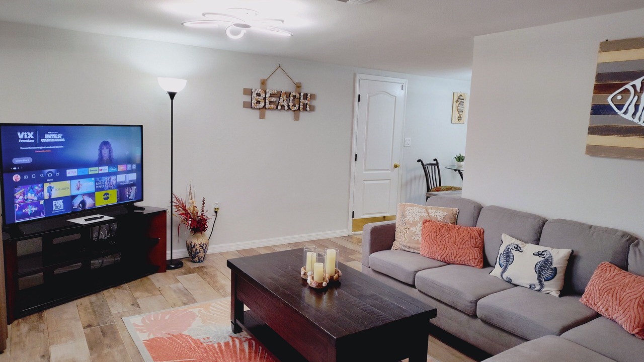 Photo of Livingroom in Regency Park