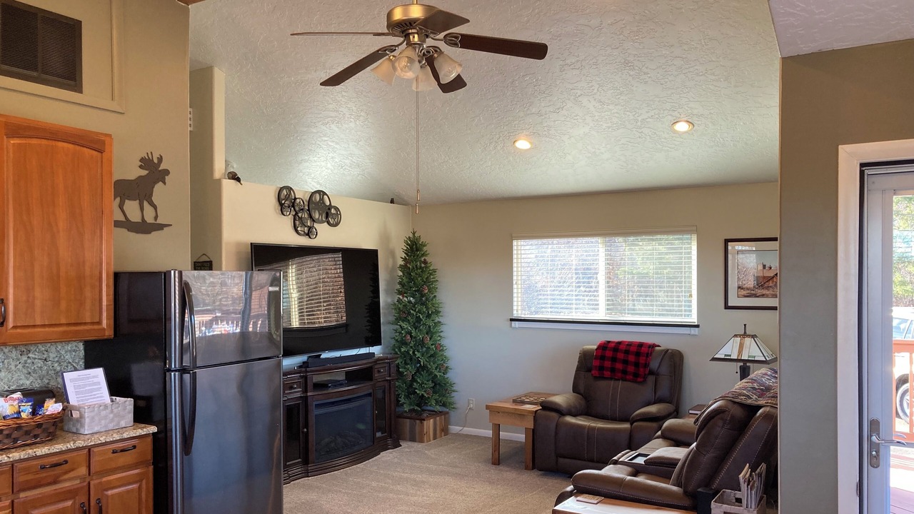 Photo of Livingroom in Sedalia