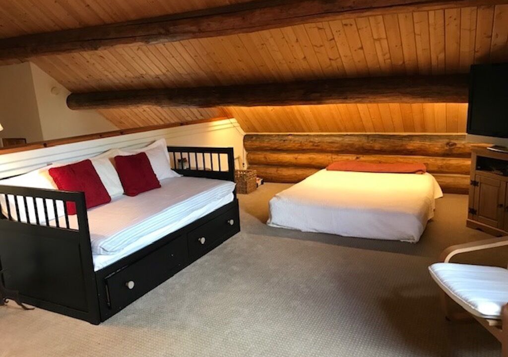 Photo of Bedroom in Jackson