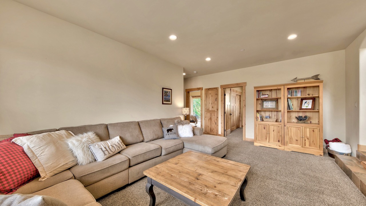 Photo of Bedroom in Mountain View Estates