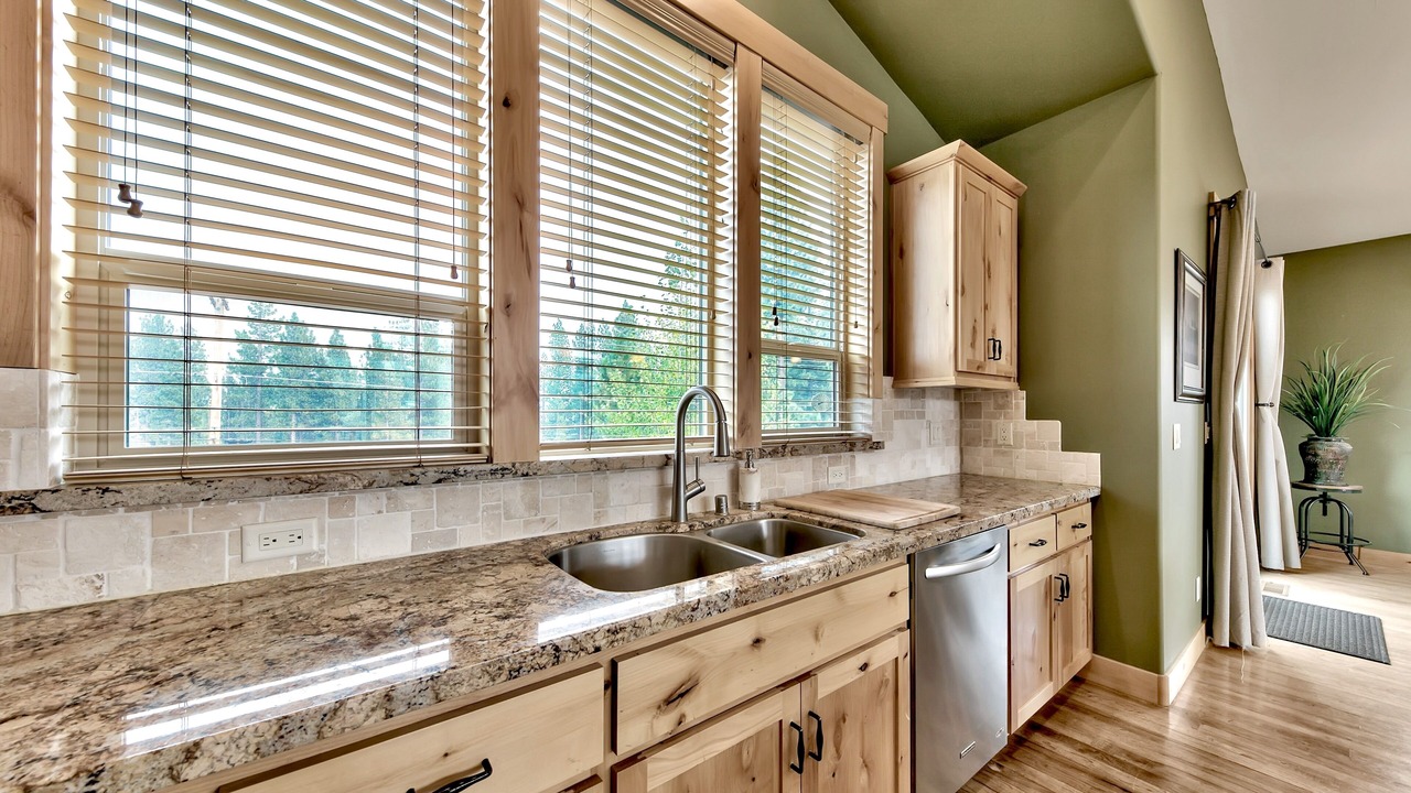 Photo of Kitchen in Mountain View Estates