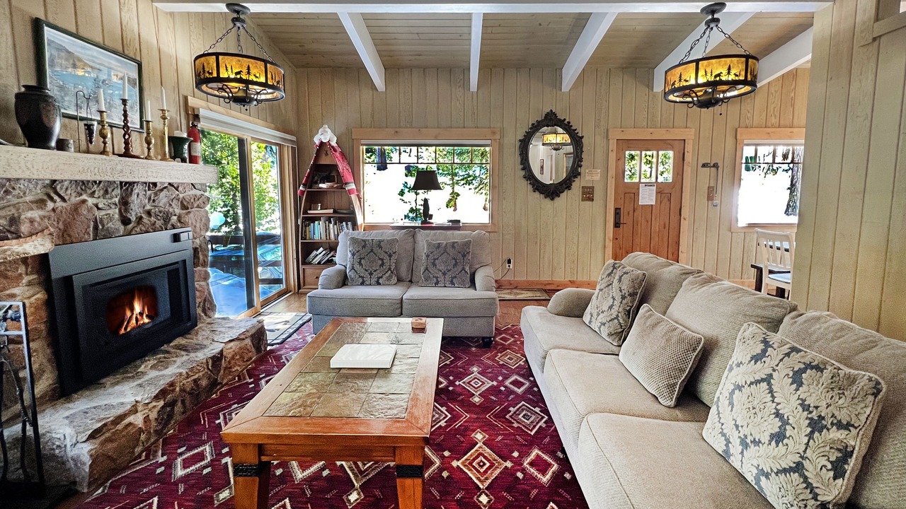 Photo of Livingroom in Chamberlands
