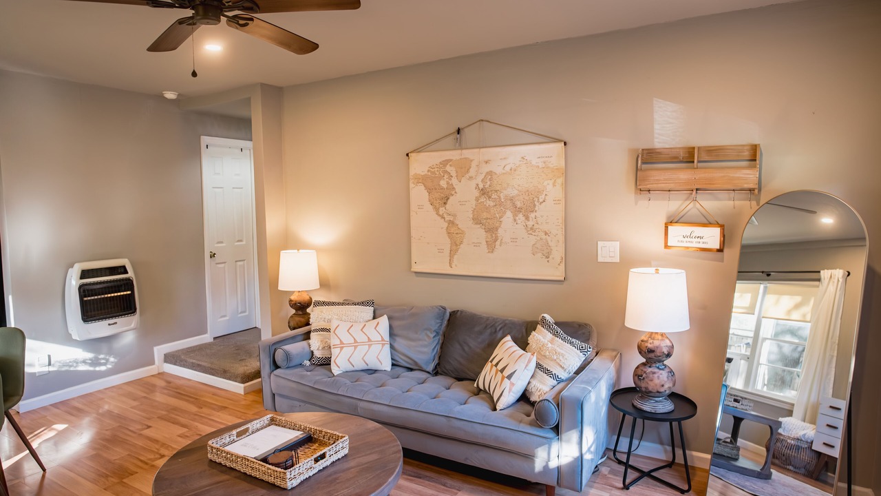 Photo of Livingroom in Charleston