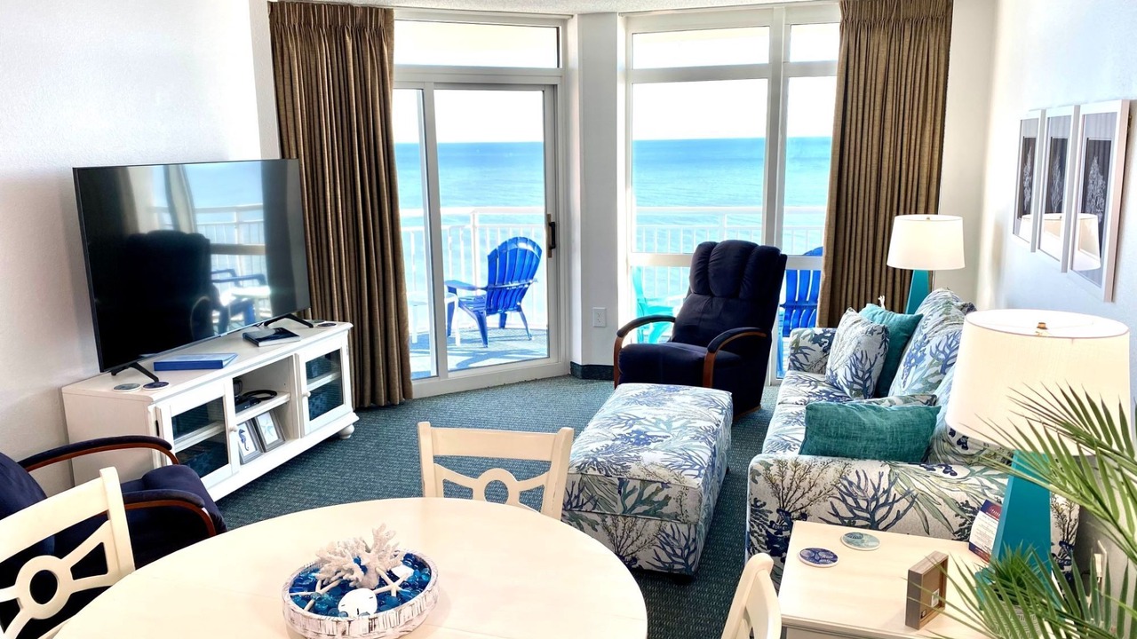 Photo of Livingroom in Crescent Beach