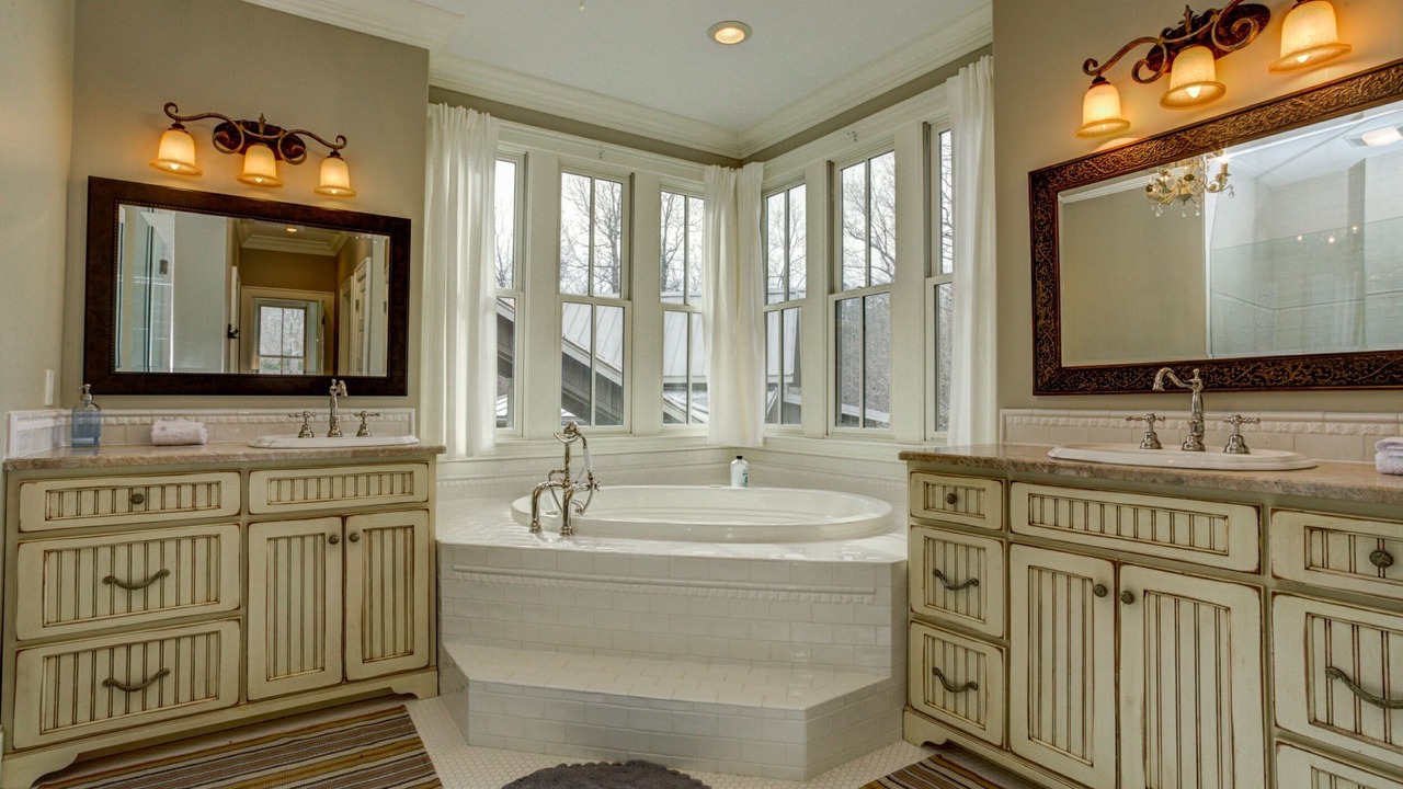 Photo of Bathroom in Balsam Grove