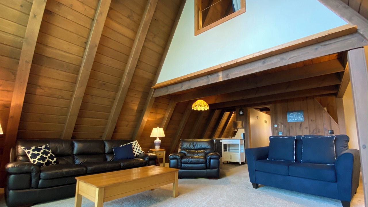 Photo of Livingroom in Petoskey