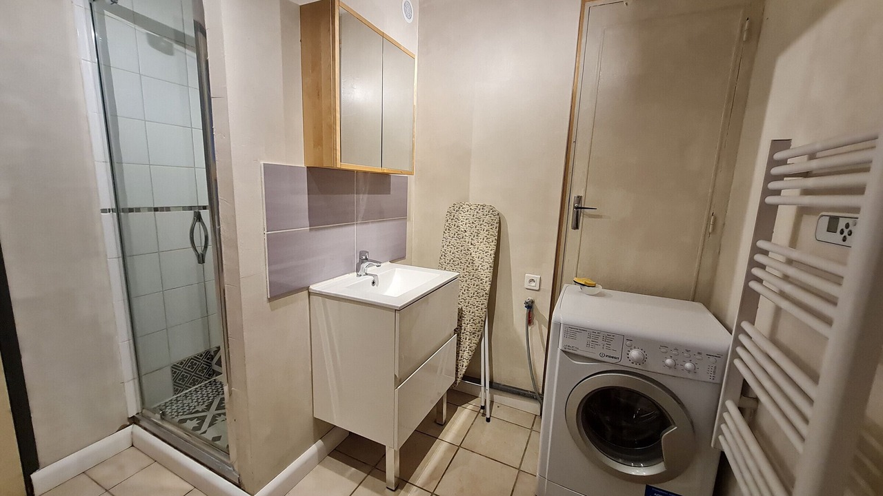 Photo of Bathroom in Vieilles-Maisons-sur-Joudry