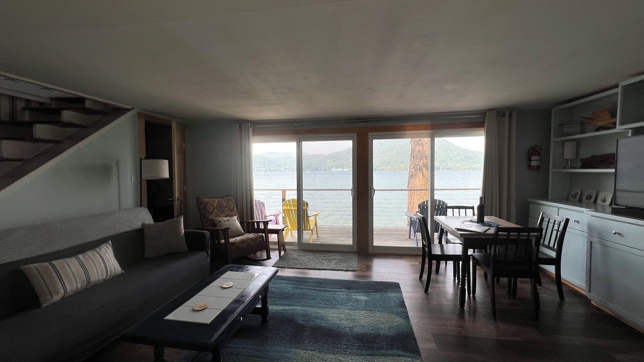 Photo of Livingroom in Town of Putnam