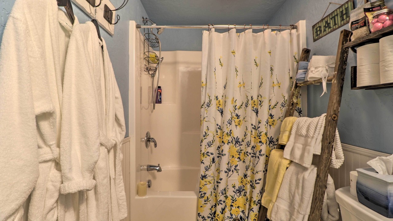 Photo of Bathroom in Big Arm