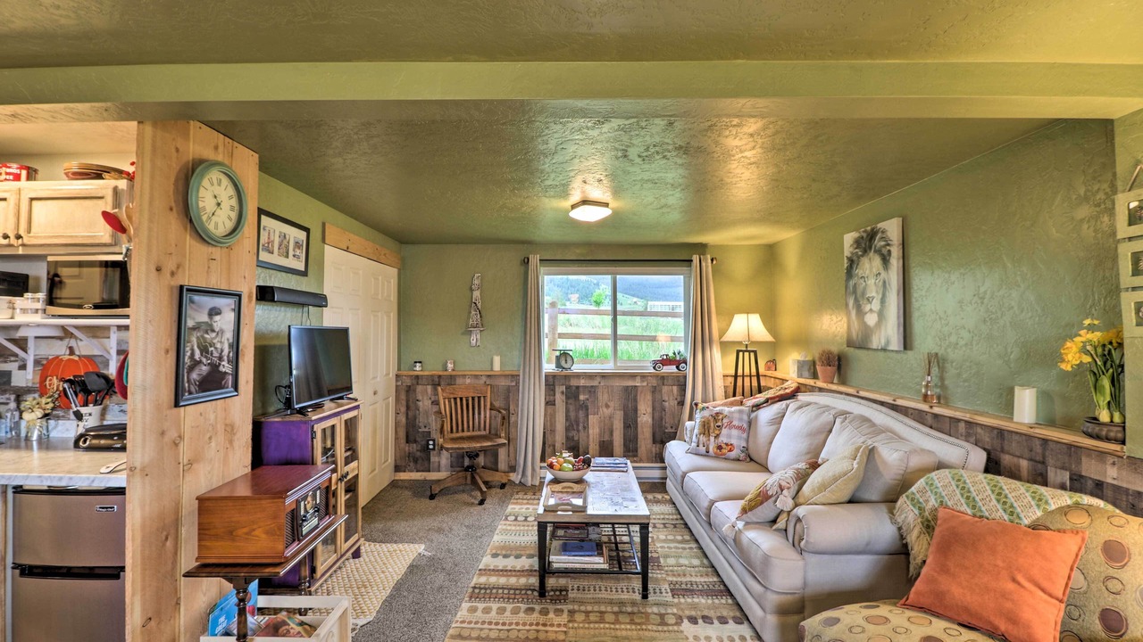 Photo of Livingroom in Big Arm