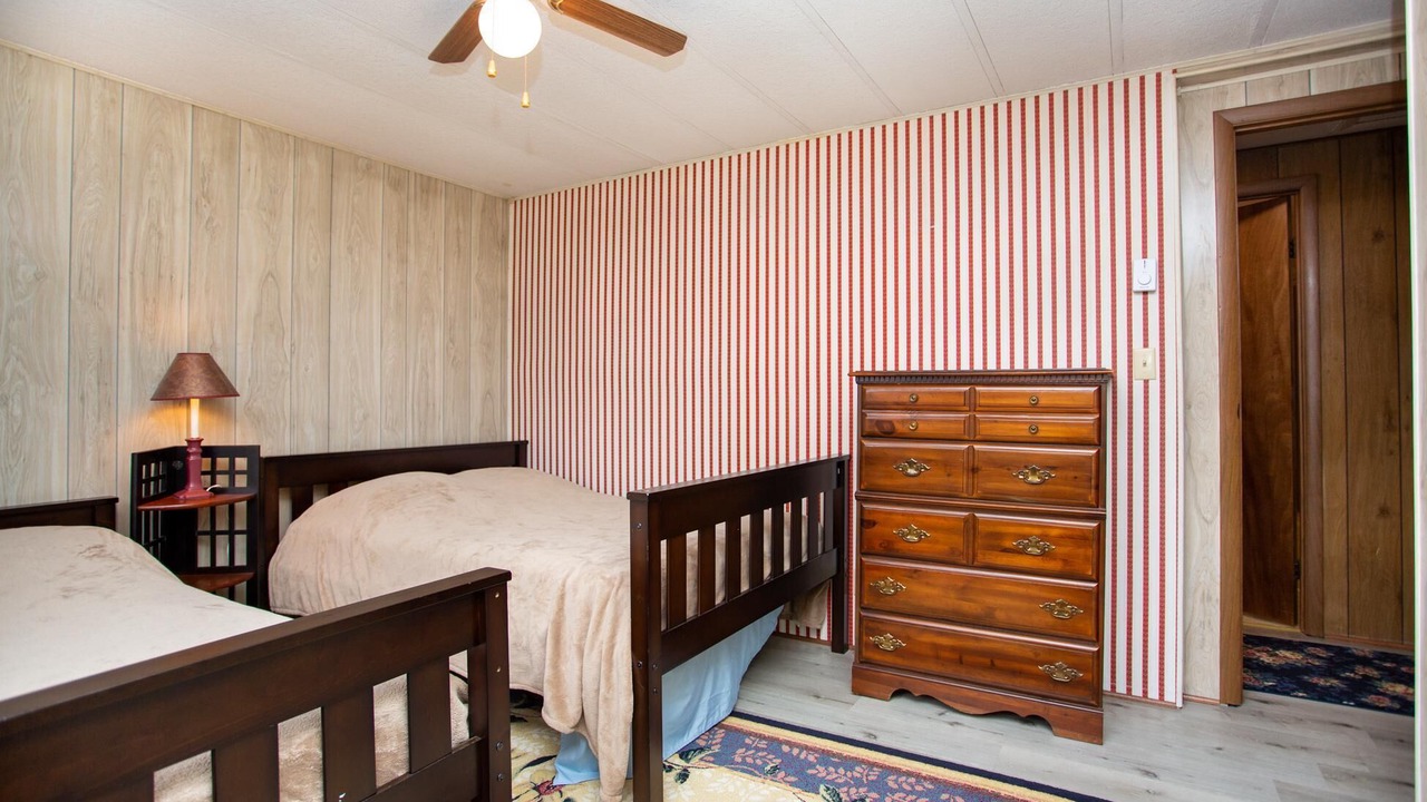 Photo of Bedroom in Grand Marais