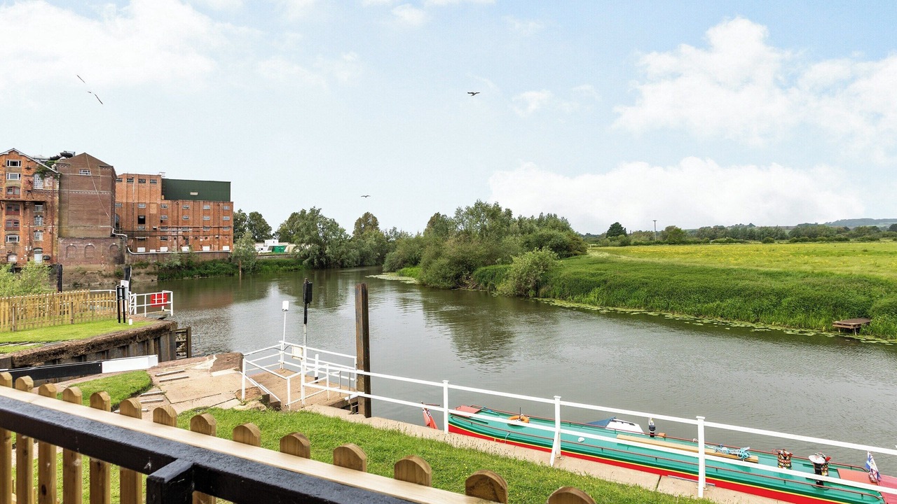 Photo of Others in Tewkesbury