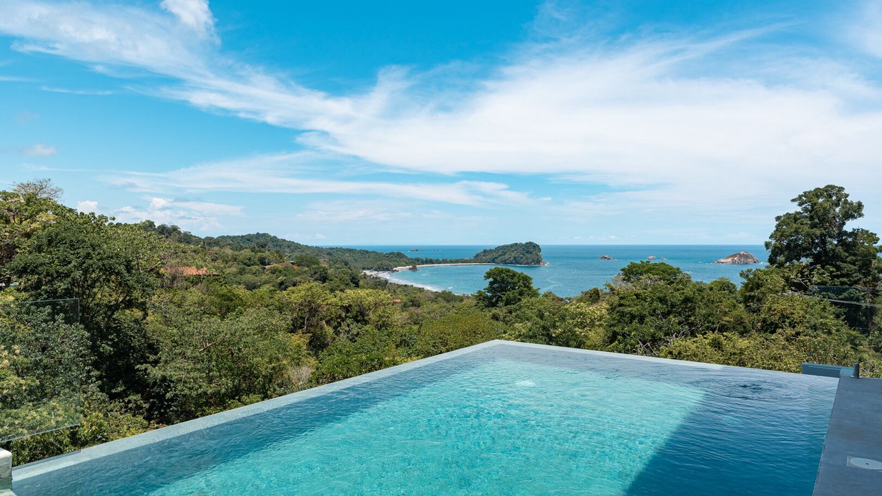Photo of Outdoor in Manuel Antonio