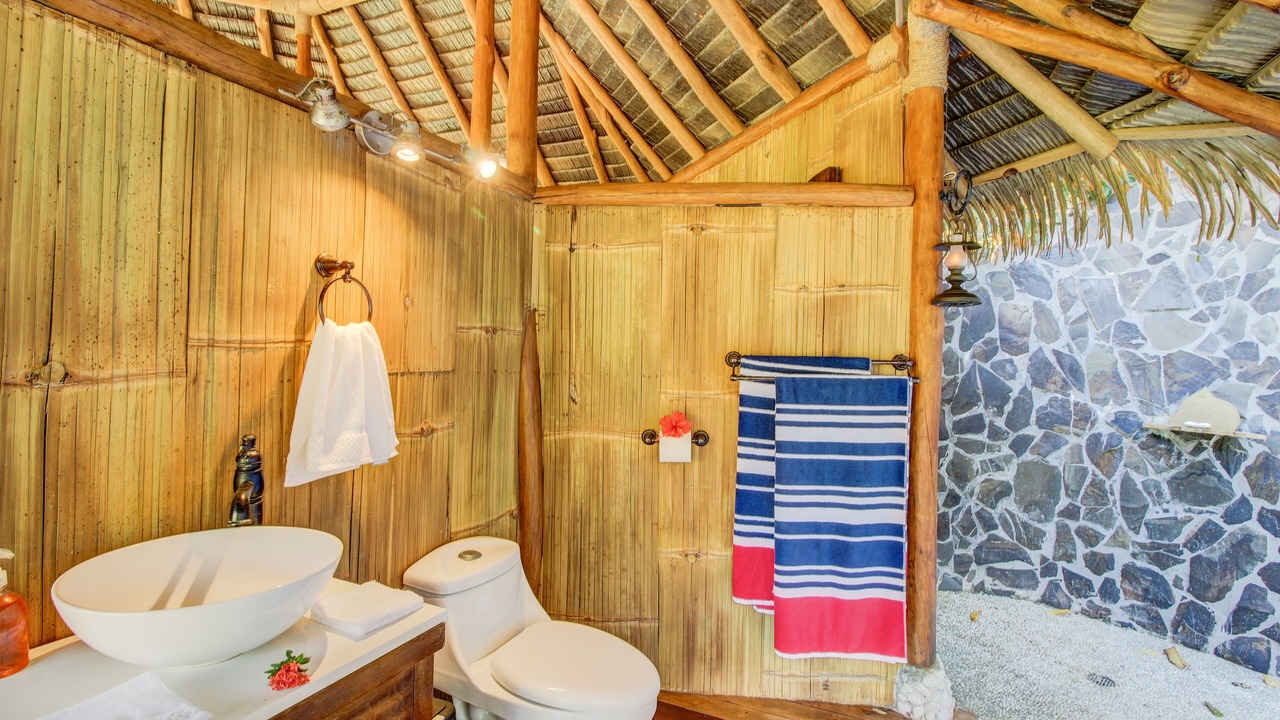 Photo of Bathroom in Cabo Matapalo
