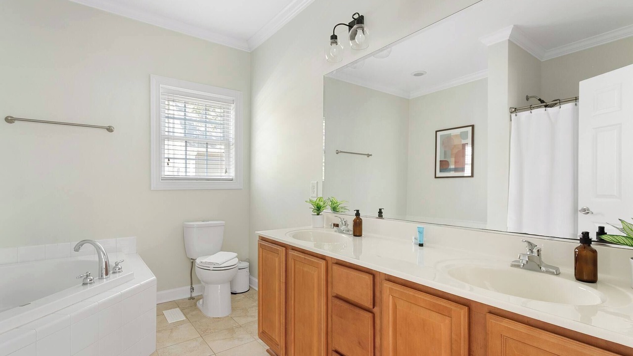 Photo of Bathroom in North Charleston